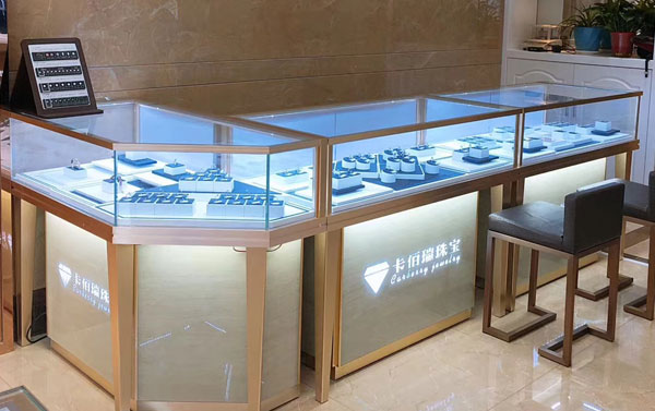 珍珠手鏈展示柜通常要符合哪些要求？